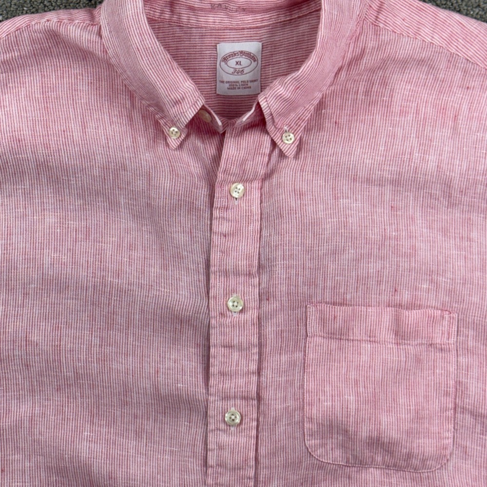 Brooks Brothers 346 Shirt Mens XL Red Striped Linen Short Sleeve Preppy